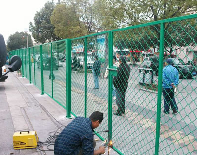 美格網護欄.jpg